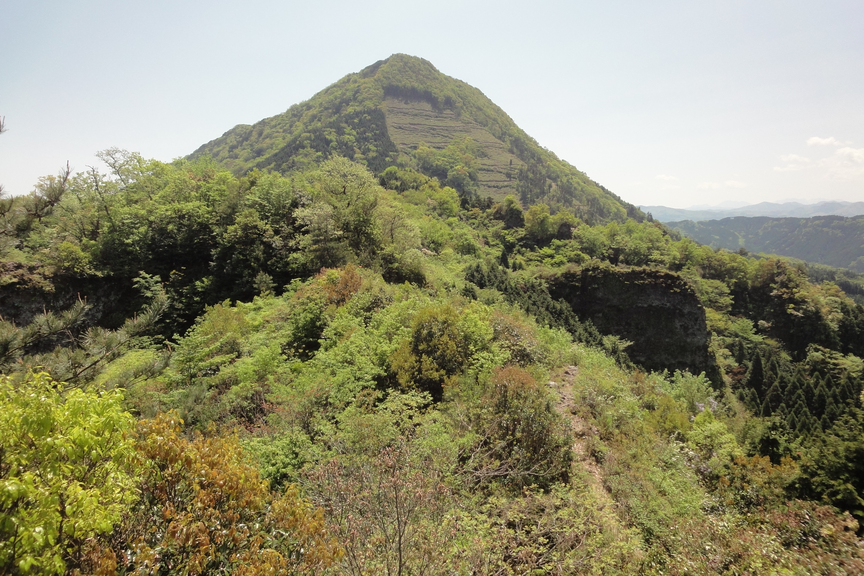 鹿嵐山